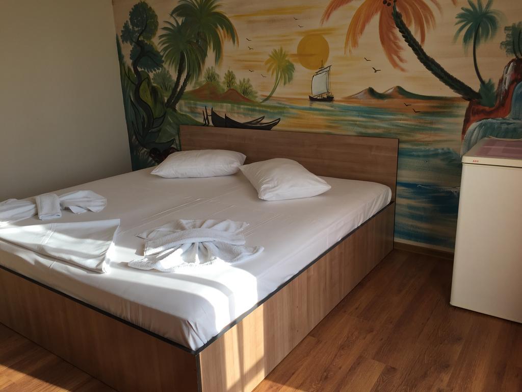 Vila Nusa Hotel Eforie Nord Buitenkant foto