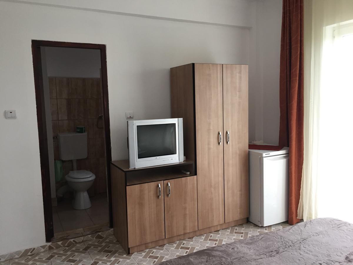Vila Nusa Hotel Eforie Nord Buitenkant foto